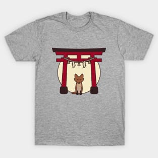 Kitsune - Fox Visits Shrine in Japan T-Shirt